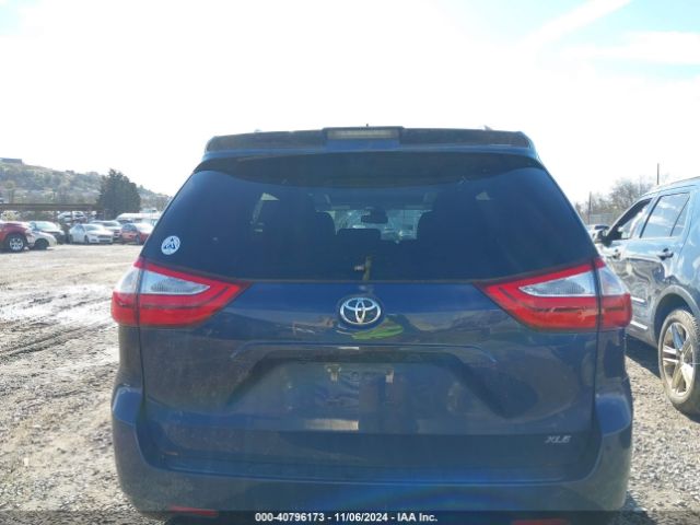 5TDYZ3DC6JS919899 Toyota Sienna Xle 8 Passenger