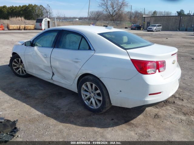 1G11D5SL2FU122138 Chevrolet MALIBU 2LT
