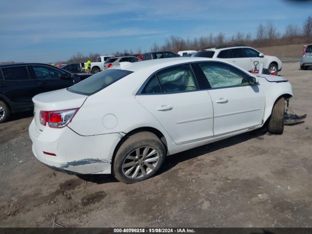 1G11D5SL2FU122138 Chevrolet MALIBU 2LT