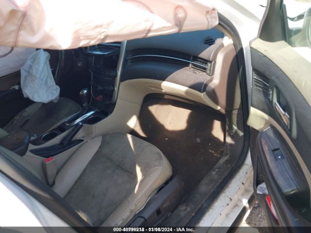 1G11D5SL2FU122138 Chevrolet MALIBU 2LT