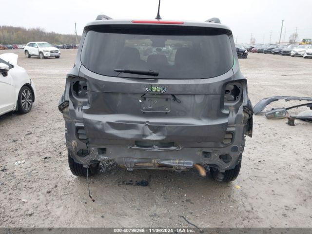 ZACCJBBB8HPF18318 Jeep Renegade Latitude 4x4