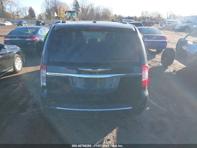2C4RC1CG2ER228513 Chrysler Town & Country Touring-l