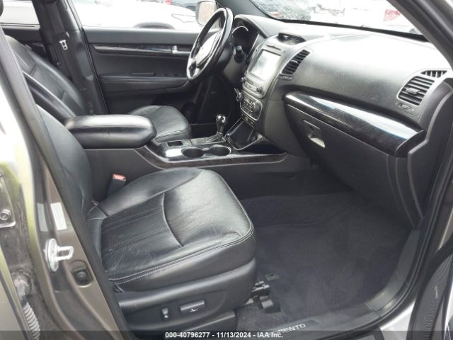 5XYKWDA7XEG476624 KIA Sorento Limited V6