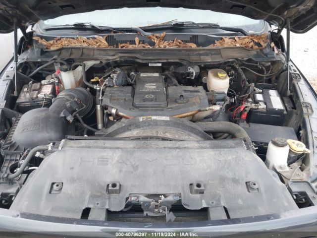 3C6UR5DL2JG368399 RAM 2500 Big Horn  4x4 6'4 Box