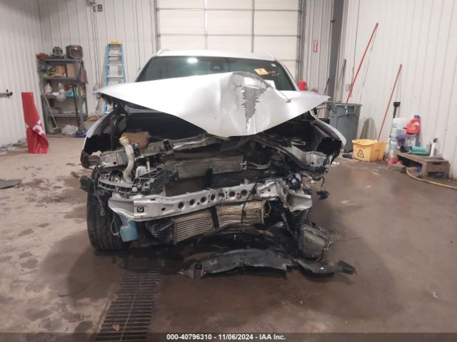5LMTJ2DH5GUJ05442 Lincoln MKC SELECT