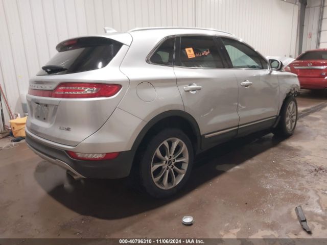 5LMTJ2DH5GUJ05442 Lincoln MKC SELECT