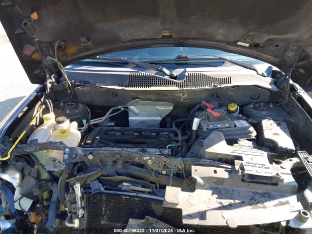 1C4NJCEB9GD599885 Jeep Compass Latitude