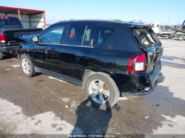 1C4NJCEB9GD599885 Jeep Compass Latitude