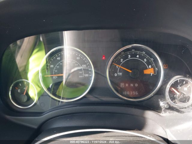 1C4NJCEB9GD599885 Jeep Compass Latitude