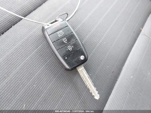 KIA FORTE LX 2016 KNAFK5A83G5600110 Image 11