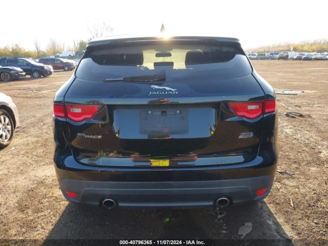 SADCJ2BV0HA081901 Jaguar F-pace 35t Premium