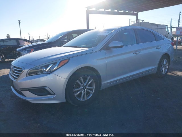 Hyundai Sonata 2017 5NPE24AF1HH441760 Image 2