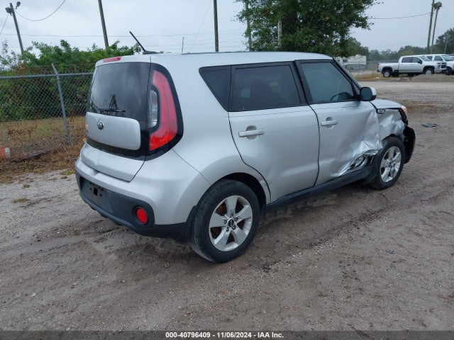 KIA Soul 2018 KNDJN2A29J7594680 Image 4