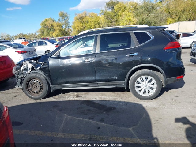 Nissan ROGUE S 2017 JN8AT2MT2HW401302 Image 15