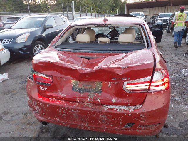 WBA8E1G55HNU13720 BMW 320i