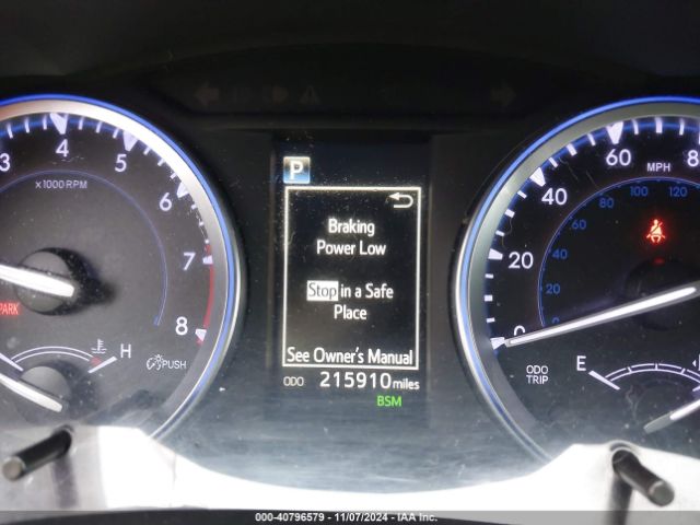 5TDKZRFH2JS541341 Toyota Highlander Xle