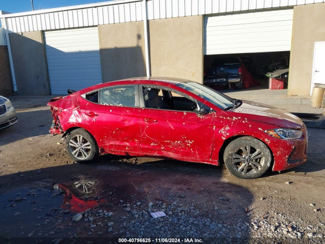 Hyundai ELANTRA SEL 2018 5NPD84LF5JH250372 Image 13