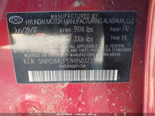 Hyundai ELANTRA SEL 2018 5NPD84LF5JH250372 Image 9