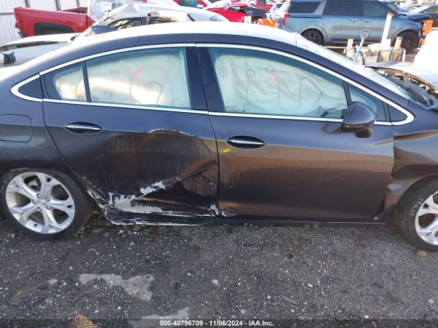 1G1BF5SM2H7242918 Chevrolet Cruze Premier Auto