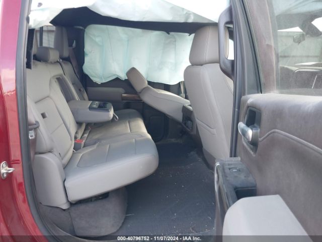3GCUYEEDXKG247673 Chevrolet Silverado 1500 Rst