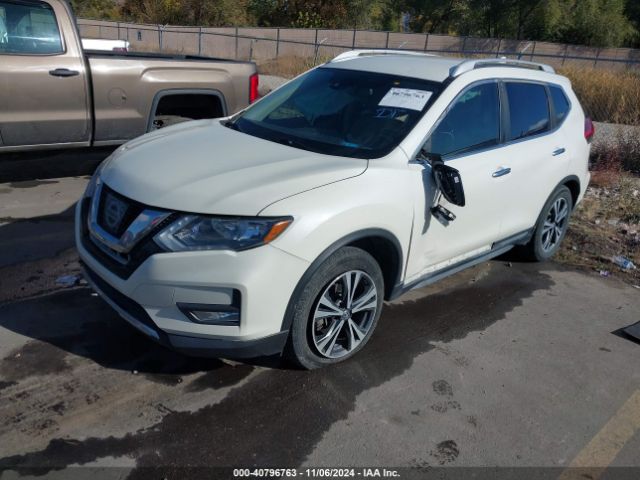 JN8AT2MV6HW282266 Nissan Rogue Sl