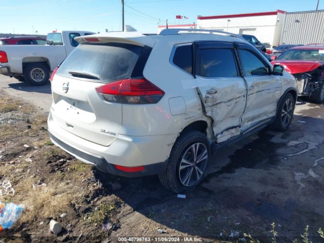 JN8AT2MV6HW282266 Nissan Rogue Sl