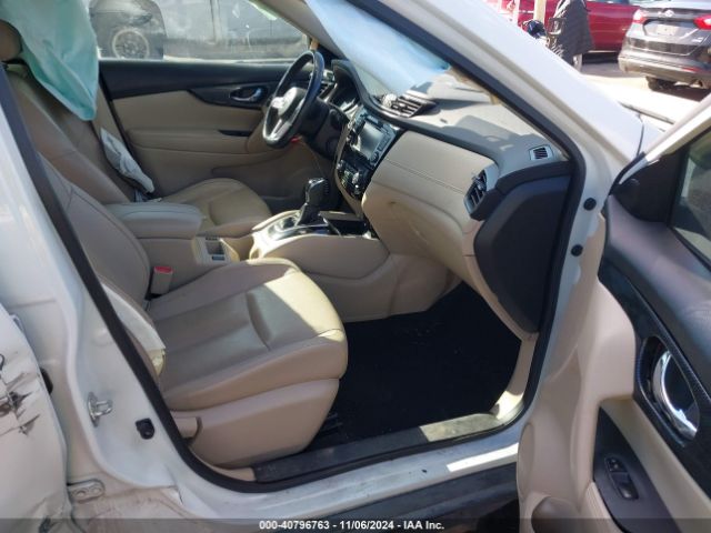 JN8AT2MV6HW282266 Nissan Rogue Sl