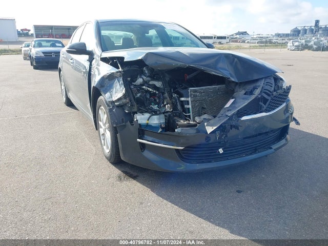 KNAGT4L34G5084627 KIA Optima Lx