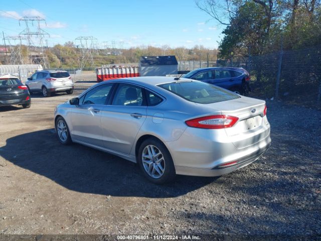 3FA6P0HD6ER106124 Ford FUSION SE