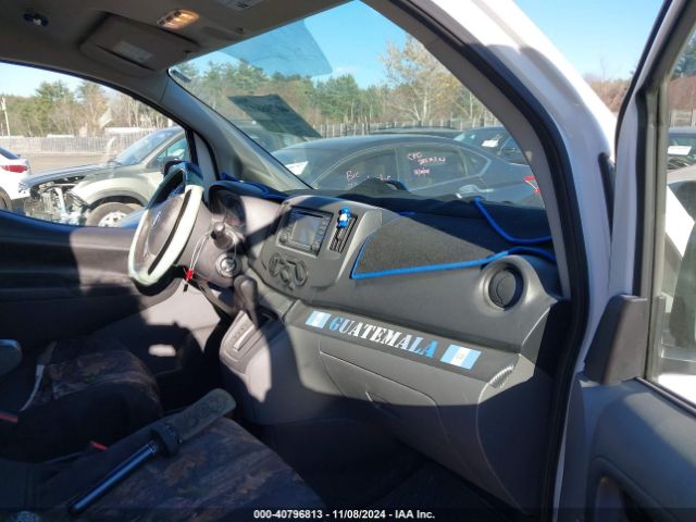 3N6CM0KN4KK695067 Nissan Nv200 S