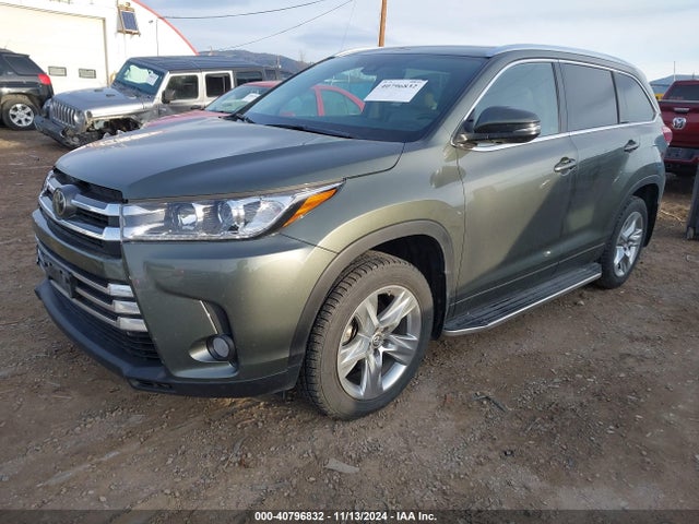 5TDDZRFH2HS384333 Toyota Highlander Limited