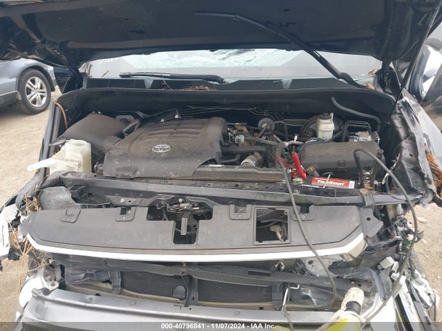 2018 TOYOTA TUNDRA 5TFAW5F14JX728087 Photo 9