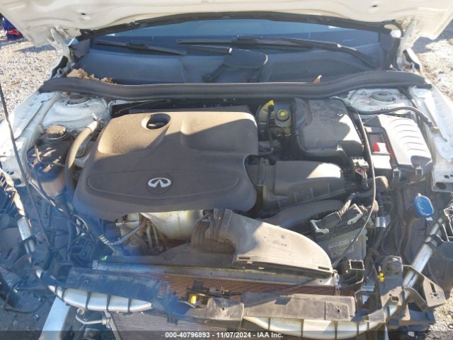 SJKCH5CR7HA031536 Infiniti Qx30 Premium