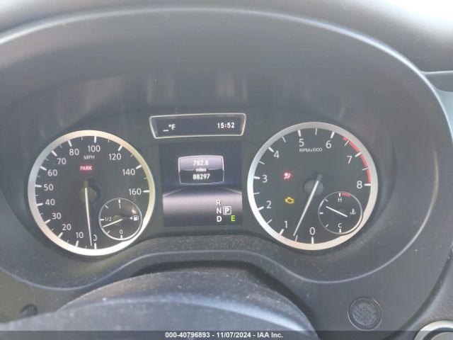 SJKCH5CR7HA031536 Infiniti Qx30 Premium
