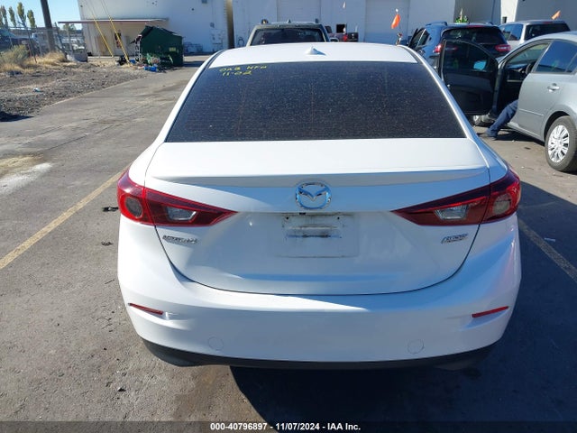 Mazda Mazda3 Touring 2018 3MZBN1V37JM172556 Image 16