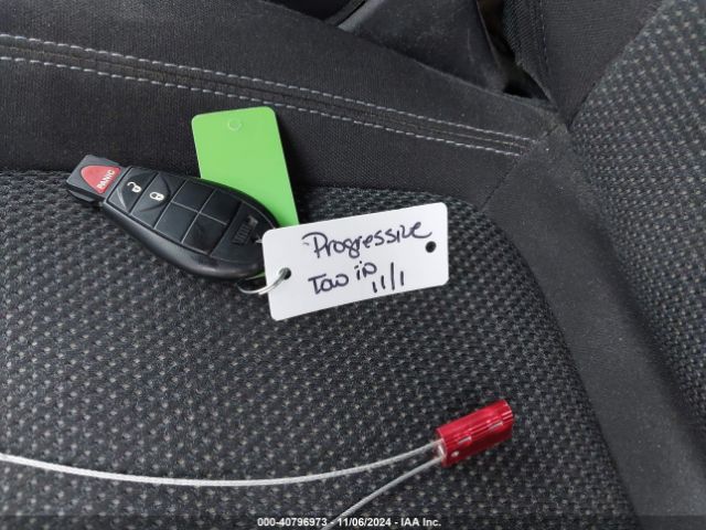 1C4PJLCB3KD171511 Jeep Cherokee Latitude Fwd