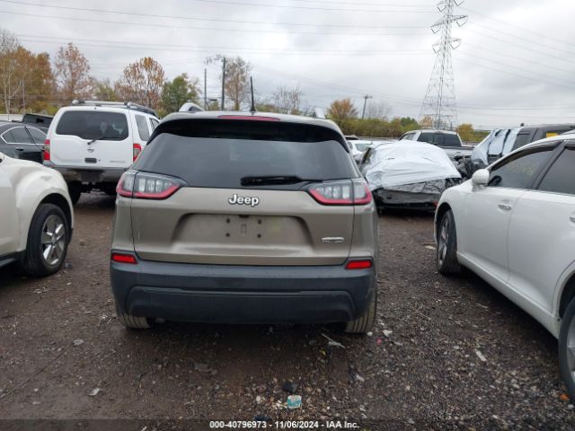 1C4PJLCB3KD171511 Jeep Cherokee Latitude Fwd