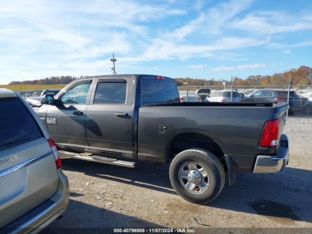 3C6UR5CJ9HG752559 RAM 2500 Tradesman  4x4 6'4 Box
