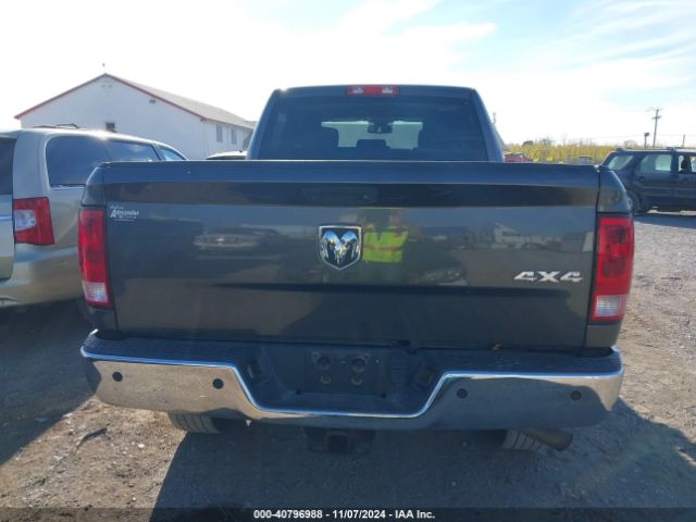 3C6UR5CJ9HG752559 RAM 2500 Tradesman  4x4 6'4 Box