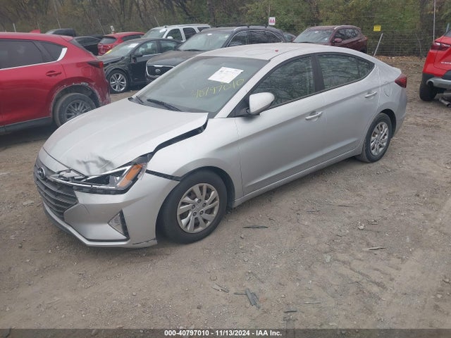 Hyundai ELANTRA SE 2019 5NPD74LF4KH482661 Image 2