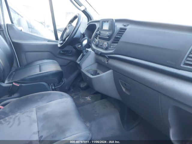1FTBR2XG4LKA16272 Ford Transit-250 Cargo Van