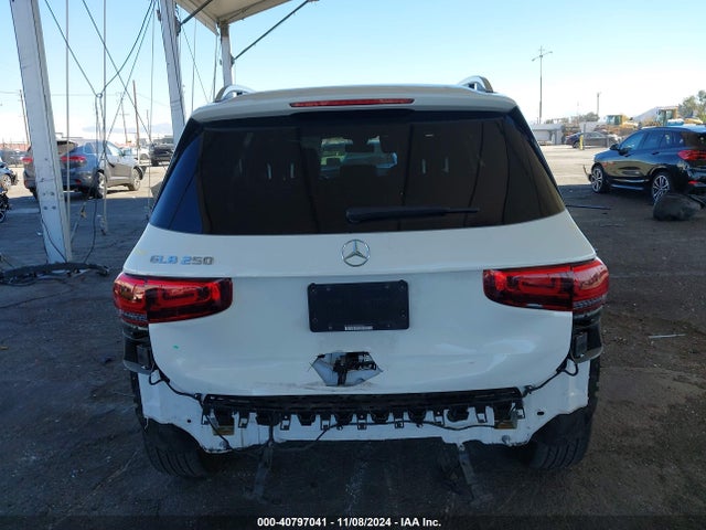 W1N4M4GB1NW204050 Mercedes-Benz GLB 250
