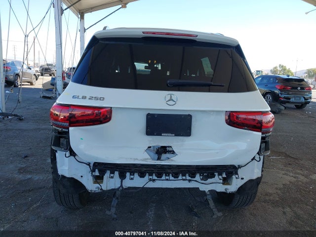 W1N4M4GB1NW204050 Mercedes-Benz GLB 250