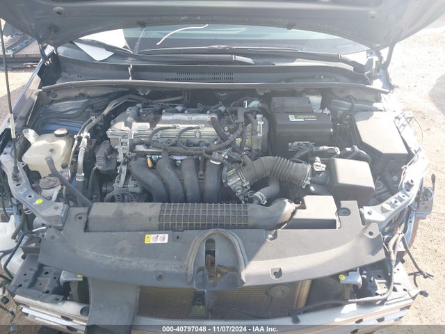 2022 Toyota Corolla Le მანქანა იყიდება აუქციონზე, vin: 5YFEPMAE2NP285123, აუქციონის ნომერი: 40797048