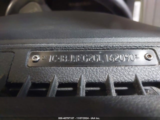 1C4BJWEG2GL162090 Jeep Wrangler Unlimited Sahara