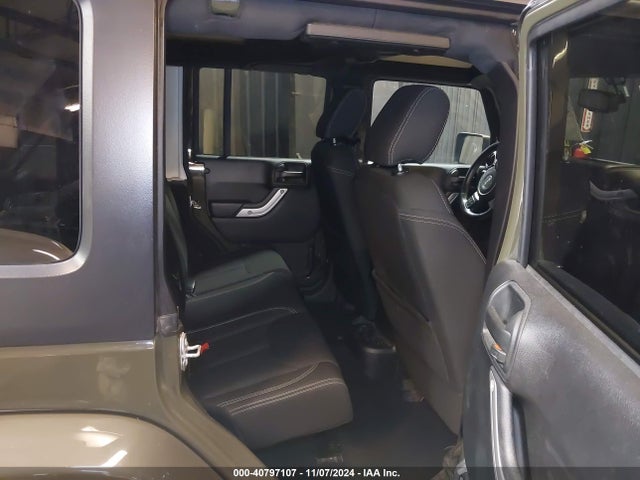 1C4BJWEG2GL162090 Jeep Wrangler Unlimited Sahara