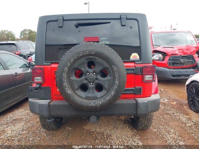 1C4BJWEG2FL692798 Jeep Wrangler Unlimited Sahara