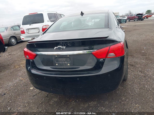 Chevrolet IMPALA 1LT 2017 2G1105S33H9124041 Image 16