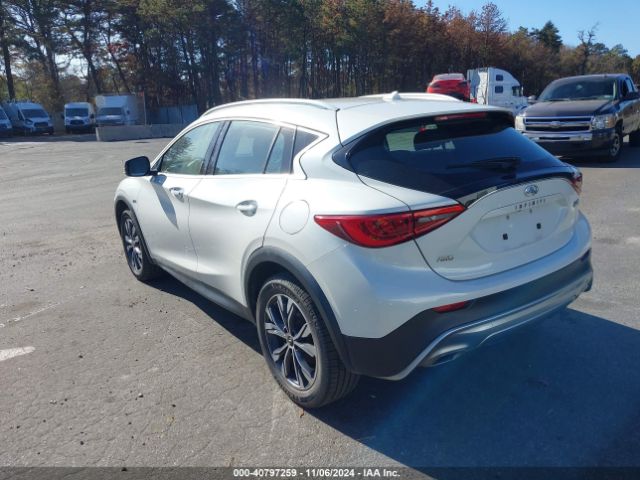 SJKCH5CR1JA047964 Infiniti Qx30 Luxury