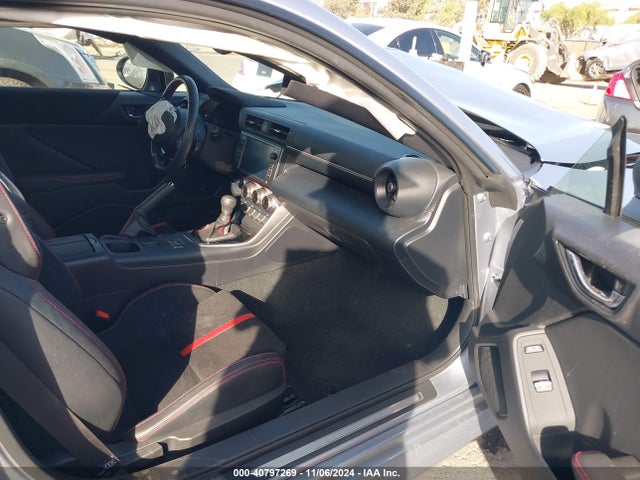 JF1ZDBF10P8703560 Subaru Brz Limited